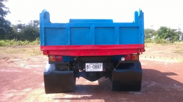 ขาย 6 ล้อดั้มหัวยาว สภาพพร้อมใช้ คัสซีสวย เครื่อง 6BF1 185 แรงม้า เฟืองท้าย FUSO พวงมาลัยพาวเวอร์ ยางเต็ม ทะเบียนเต็มพร้อมโอน ราคาต่อรองได้ ขาย 6 ล้อดั้มหัวยาว สภาพพร้อมใช้ คัสซีสวย เครื่อง 6BF1 185 แรงม้า เฟืองท้าย FUSO พวงมาลัยพาวเวอร์ ยางเต็ม ทะเบียนเต็มพร้อมโอน ราคาต่อรองได้