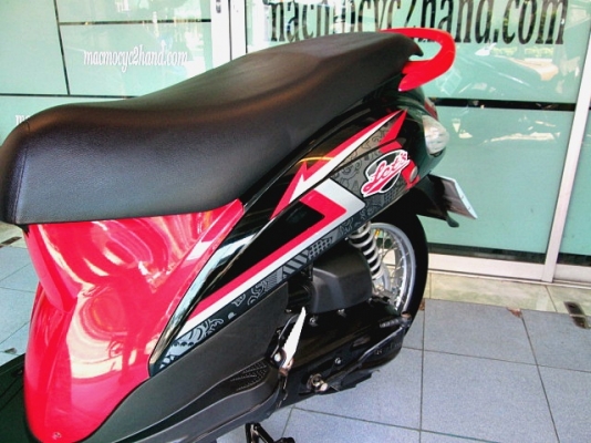 LET'S สีดำแดง รถเดือน เมษายน.ปี 56 ไมล์ 7663 โล รุ่นใหม่หัวฉีด ของแถม 2 รายการ 19900