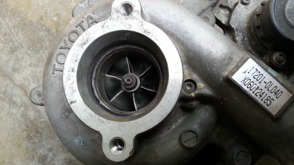 ขายเทอร์โบเดิม vigo 3.0 ขาย 9, 500 เดิมๆ