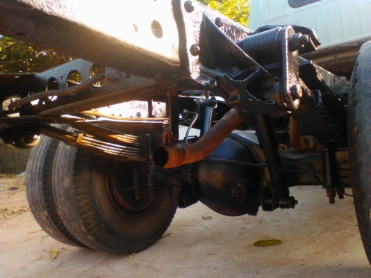 Isuzu NKR