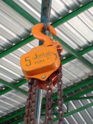 รอก 5 ตันญี่ปุ้นขนาด 5  ตันครับสวยๆครับพร้อมใช้ญี่ปุ่นครับ  ครบชุดราคานี้คุ้มครับ