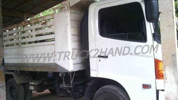 รถบรรทุก 6 ล้อดัมพ์ ยี่ห้อ HINO 150 แรงม้า ปีจดทะเบียน 2553 รถบรรทุก 6 ล้อดัมพ์ ยี่ห้อ HINO 150 แรงม้า ปีจดทะเบียน 2553