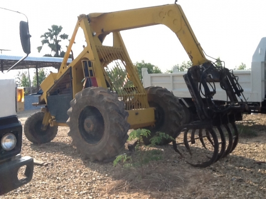 รถคีบอ้อยเบ๊ว ราคาต่อรองได้