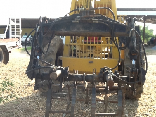 รถคีบอ้อยเบ๊ว ราคาต่อรองได้