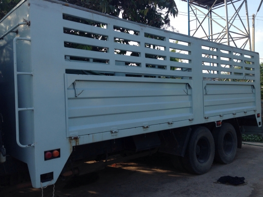 กะบะบรรทุกเปิดข้างยาว6.80