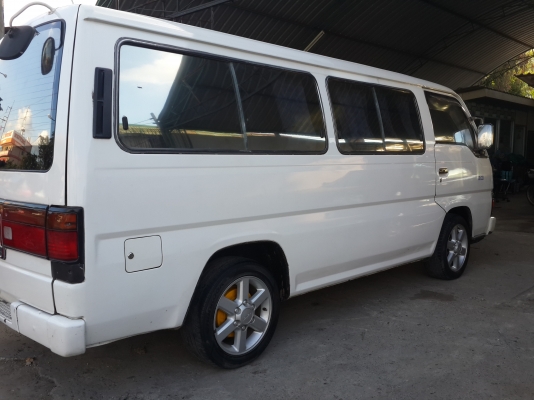 ขายรถตู้สภาพดี ขายรถตู้สภาพดี