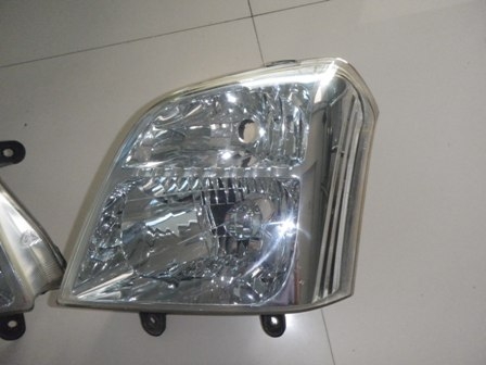 ขายไฟหน้า ดีแม็ก 2004 ของแท้ ถอด ขายไฟหน้า ดีแม็ก 2004 ของแท้ ถอด