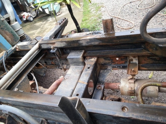 รถอีซูซุ 6 ล้อดั้ม NPR  115 แรงม้า. ปี 37  สนใจติดต่อ 081 - 6079515