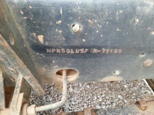 รถอีซูซุ 6 ล้อดั้ม NPR  115 แรงม้า. ปี 37  สนใจติดต่อ 081 - 6079515