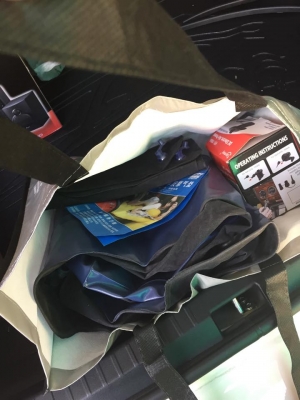 ที่นอนในรถ