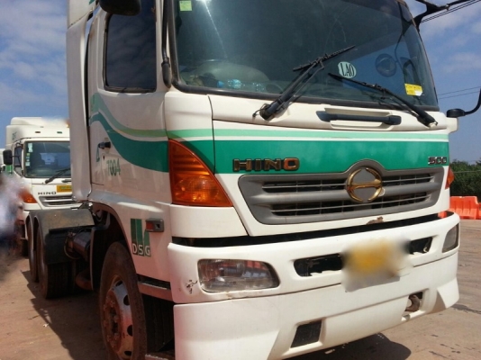 รถฮีโน่ 10 ล้อ หัวลาก 380 แรงม้า. ปี 52 - 53  (  มีขาย 10 หัว. )   สนใจติดต่อ 081 - 6079515