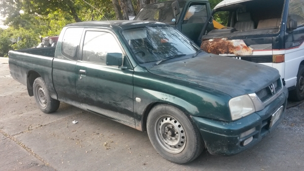 ขายรถมิตซูสตาด้า2800cc พร้อมใช้งาน แอร์หนาว เพาเวอร์ กระจกไฟฟ้า ปี 2539 ขาย 89000 บาท