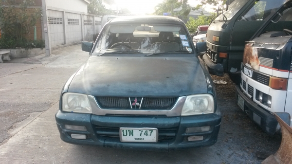 ขายรถมิตซูสตาด้า2800cc พร้อมใช้งาน แอร์หนาว เพาเวอร์ กระจกไฟฟ้า ปี 2539 ขาย 89000 บาท