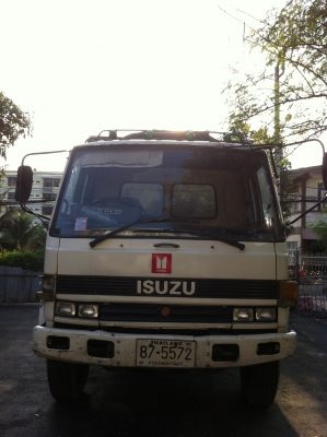 ขาย 10 ล้อ ดั้ม Isuzu Rocky 690,000 บาท