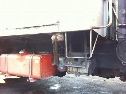 ขาย 10 ล้อ ดั้ม Isuzu Rocky 690,000 บาท