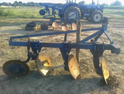 ขายหาง 3โคลง4 ใส่จาน26   สำหรับรถไถใหญ่สนใจ0810076640