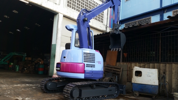 รถขุด KOMATSU รุ่น PC38UU-2- แทร็กเหล็ก มือสองญี่ปุ่น