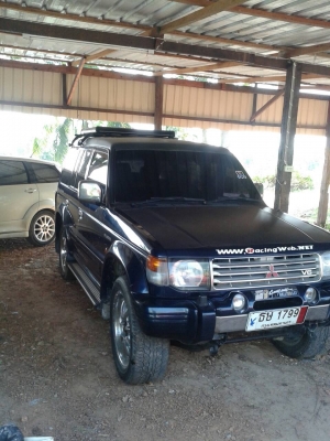 ขายรถยนต์ MITSUBISHI PAJERO ราคา 285,000 บาท
