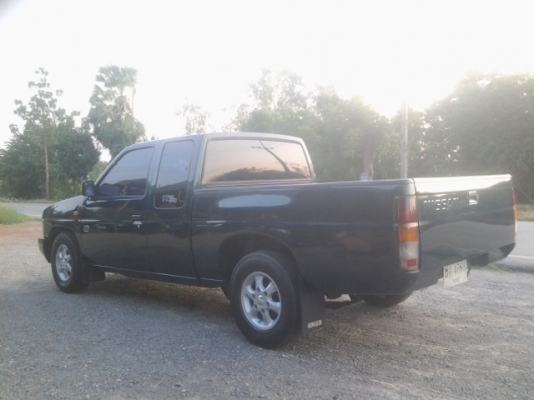 (หรั่งรถบ้าน)ขาย Big M ปี 95 จอโค้ง สวยๆคับ หน้าเดิม เครื่องดี คัตซีสวย