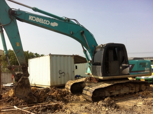 ขายเหมาแบ็คโฮ 2 รายการ Kobelco sk 200 mark 6 yn08 กับ sk 200 mark 6 yn10 ราคาเหมา 2,700,000 บาท