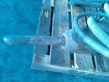 มาอีกตัวแล้วครับ - หัวเจาะ หัวกระแทก breaker สำหรับรถขุด แบคโฮ PC 10- 15 -20 มือสองเก่าญี่ปุ่น มาอีกตัวแล้วครับ - หัวเจาะ หัวกระแทก breaker สำหรับรถขุด แบคโฮ PC 10- 15 -20 มือสองเก่าญี่ปุ่น