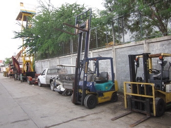 รถยก โฟล์ทลิฟท์ ขนาด 1.5 ตัน KOMATSU: FG 15C-16 มือสองญี่ปุ่น เครื่องแรง ยกดี รุ่นใหม่ ทำงานไว รถยก โฟล์ทลิฟท์ ขนาด 1.5 ตัน KOMATSU: FG 15C-16 มือสองญี่ปุ่น เครื่องแรง ยกดี รุ่นใหม่ ทำงานไว