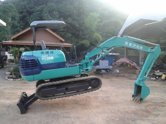 ขายรถขุด KOMATSU PC 35Rรุ่น8(FROM.JAPAN)เก่านอกแท้ญี่ปุ่นมีเอกสารแจ้งจำหน่ายอินวอยพร้อมจด