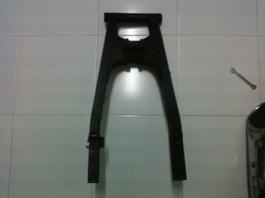 ขายสวิงอาร์ม Kawasaki ninja 300 cc ราคา 800 บาท ขายสวิงอาร์ม Kawasaki ninja 300 cc ราคา 800 บาท