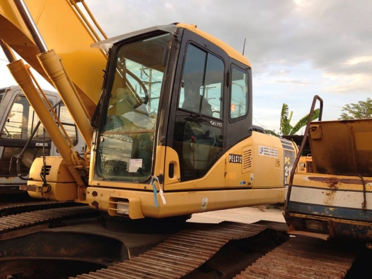 KOMATSU  PC210LC(เท่ากับ200-7) รถนำเข้าจากญี่ปุ่น เชคนอก พร้อมลุยงาน+อินวอย ราคา 2,400,000 บาท