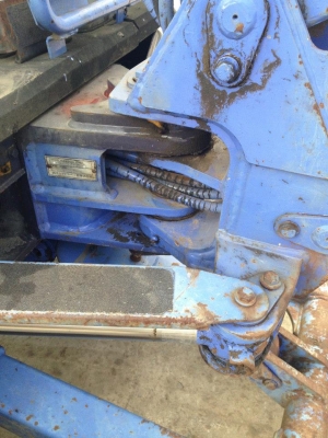 MM30CR-2 เชคนอกนำเข้าจากญี่ปุ่นยังไม่เคยใช้งานในไทย เดิมๆทุกอย่าง สภาพพร้อมลุยงาน   รถขุด MM30CR-2  เลขซีเรียล : E9G01073 ราคา : 320,000 บาท เอกสารพร้อมใบอินวอยแจ้งจำหน่าย ราคาคุยได้