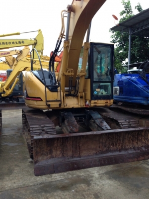 CATERPILLAR CAT 313B SR รถนอกนำเข้าจากเก่าญี่ปุ่น สภาพสวยเดิม พร้อมลุยงาน เครื่องยนต์ : 4D34-G96718 ปี : 1999 น้ำหนัก 13,150 kg เอกสารพร้อมใบอินวอย