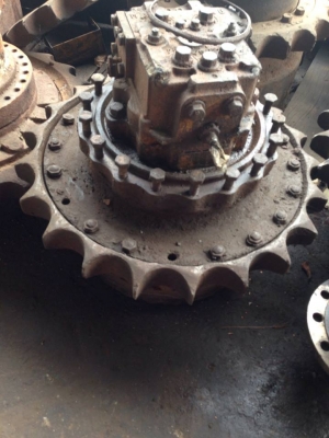 อะไหล่  ตัวเดิน มอเตอร์ตัวเดิน  รถแบคโฮ