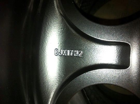 ขายยางใหม่ Falken Wildpeak A/Tขนาด 265 65 r17 พร้อมแม็กลายหยดน้ำขอบ17