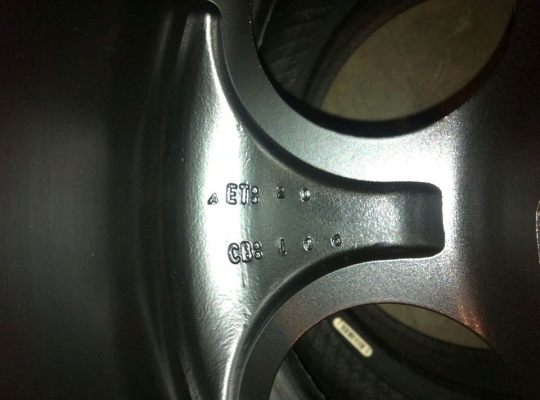 ขายยางใหม่ Falken Wildpeak A/Tขนาด 265 65 r17 พร้อมแม็กลายหยดน้ำขอบ17