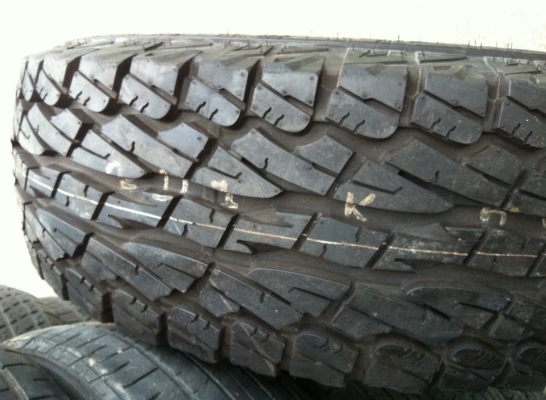 ขายยางใหม่ Falken Wildpeak A/Tขนาด 265 65 r17 พร้อมแม็กลายหยดน้ำขอบ17