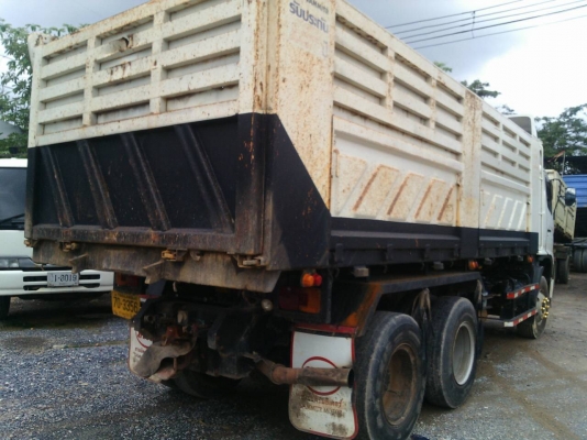 10ล้อดั้ม380แรง FM2PNLDปี*2554 ไมล์255000 กม. รถสภาพสวย เดิมๆจากห้าง มีระบบลากพ่วง..