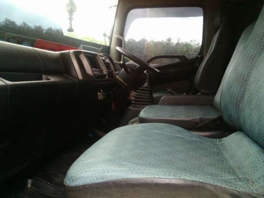 10ล้อดั้ม380แรง FM2PNLDปี*2554 ไมล์255000 กม. รถสภาพสวย เดิมๆจากห้าง มีระบบลากพ่วง..