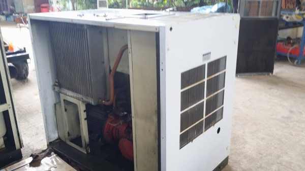 ปั๊มลมสกรู เก่าญี่ปุ่น MITSUI SEIKI ขนาด 30 แรง สภาพสวย พร้อมใช้งาน ปั๊มลมสกรู เก่าญี่ปุ่น MITSUI SEIKI ขนาด 30 แรง สภาพสวย พร้อมใช้งาน