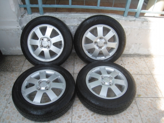 ขายล้อแม็กป้ายแดง Mitsu mirage 14"พร้อมยางปี13 สนใจติดต่อเล็กคลองสามครับ 081-3747940
