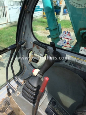 Kobelco SK60 มาร์ค ไฟว์ ซุปเปอร์ หัวแมงปอ มาใหม่จากญี่ปุ่นครับ