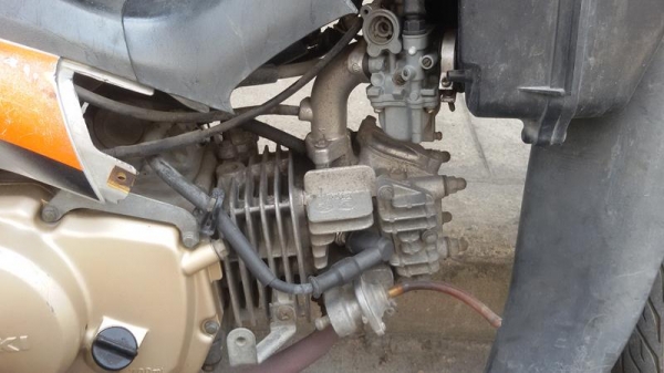 ขาย suzuki-smash ปี 48  ครัชมือ เดิมๆราคาถูกๆ เครื่องดีมาก รถใช้งานได้ปกติ เอกสารพร้อมโอนครบ สนใจโทรมาคุยกัน