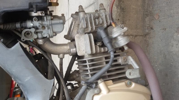 ขาย suzuki-smash ปี 48  ครัชมือ เดิมๆราคาถูกๆ เครื่องดีมาก รถใช้งานได้ปกติ เอกสารพร้อมโอนครบ สนใจโทรมาคุยกัน