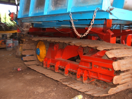 ขายรถเกี่่ยวข้าว ปานเจริญ อุ่้ม 2.5 ตัน เครื่องยนต์ JO8C เทอร์โบ 260 แรงม้า ปั้มไดกิ้นส์ เบอร์ 12 ขายรถเกี่่ยวข้าว ปานเจริญ อุ่้ม 2.5 ตัน เครื่องยนต์ JO8C เทอร์โบ 260 แรงม้า ปั้มไดกิ้นส์ เบอร์ 12