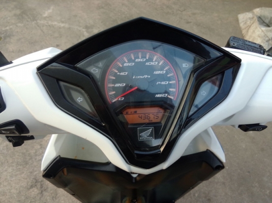 Honda Click 125i หัวฉีดประหยัดน้ำมัน สวยๆวิ๊งราคาถูกครับ