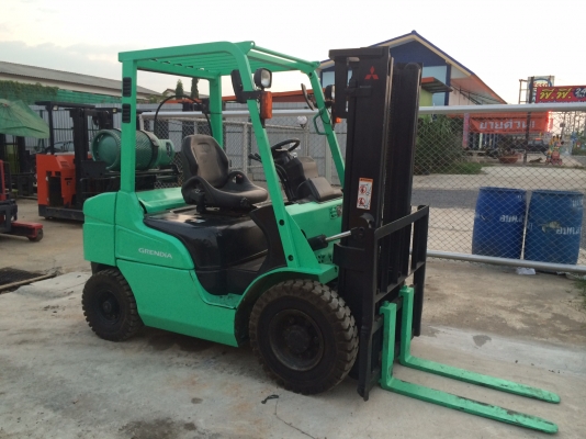 ขายโฟล์คลิฟ MITSUBISHI GRENDIA(รุ่นล่าสุด) 2.5 ตัน เกียร์ออโต้ รถดีมากๆๆรับประกัน 270,000 ติดต่อ094-4267888