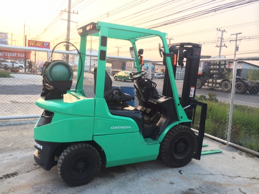 ขายโฟล์คลิฟ MITSUBISHI GRENDIA(รุ่นล่าสุด) 2.5 ตัน เกียร์ออโต้ รถดีมากๆๆรับประกัน 270,000 ติดต่อ094-4267888