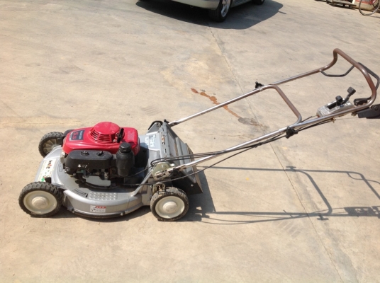 HONDA รุ่น LM5360 รถตัดหญ้า เครื่อง 5.5 OHV แบบเดินตาม สภาพเดิมๆจากญี่ปุ่น นำเข้าจากประเทศญี่ปุ่น