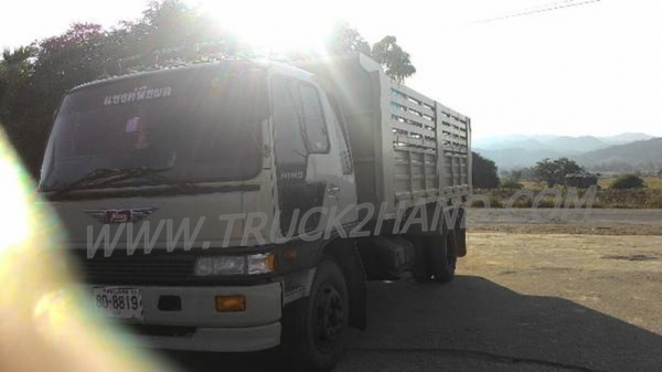 รถบรรทุก 6 ล้อดัมพ์ HINO รุ่น FF3H  195 แรงม้า