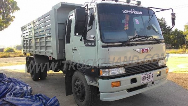 รถบรรทุก 6 ล้อดัมพ์ HINO รุ่น FF3H  195 แรงม้า
