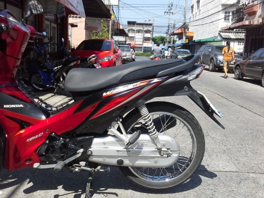 Wave 110i ปี 57 สตาร์ทมือ สีแดง ดำ สวยกริ๊บๆ พอๆป้ายแดง เอกสารจำนำครบ โอนไม่ได้